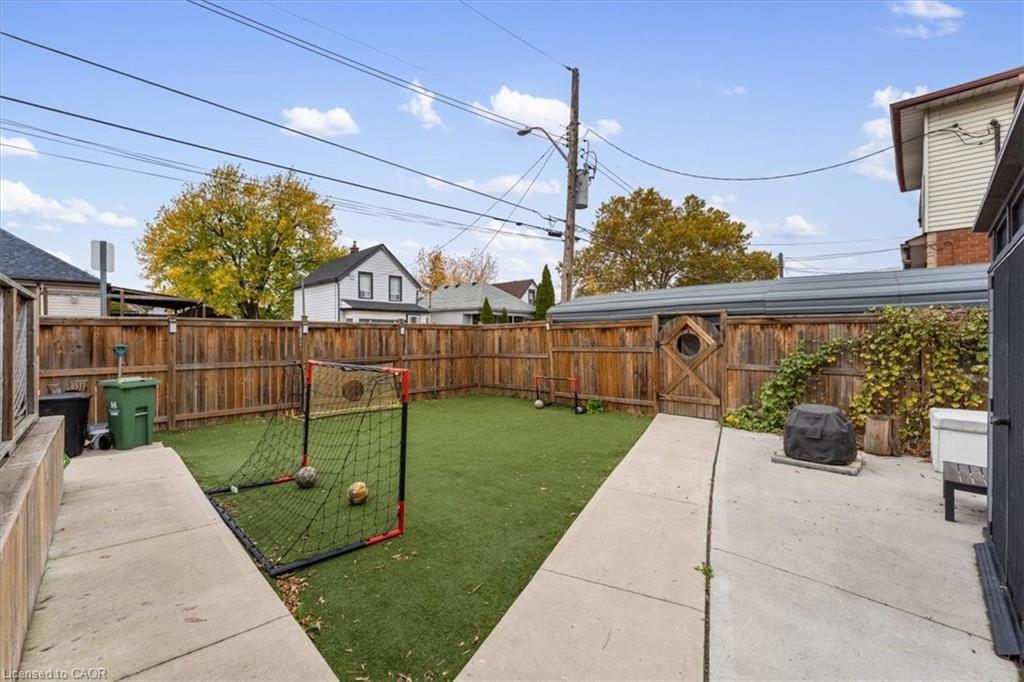 171 Britannia Avenue, Hamilton, ON - Outdoor