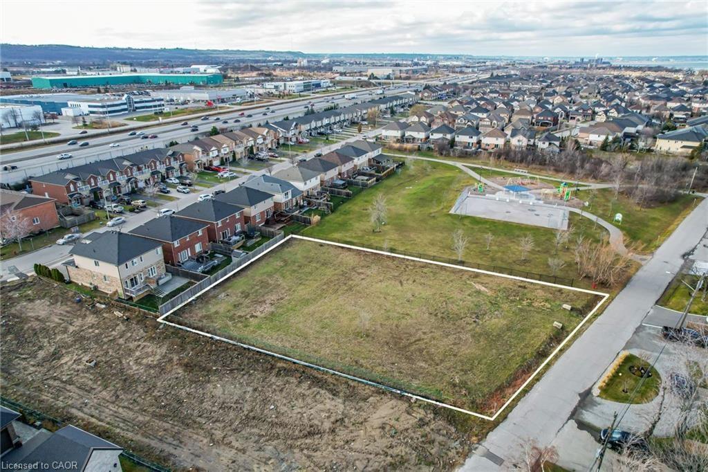 67 Seabreeze Crescent, Stoney Creek, ON