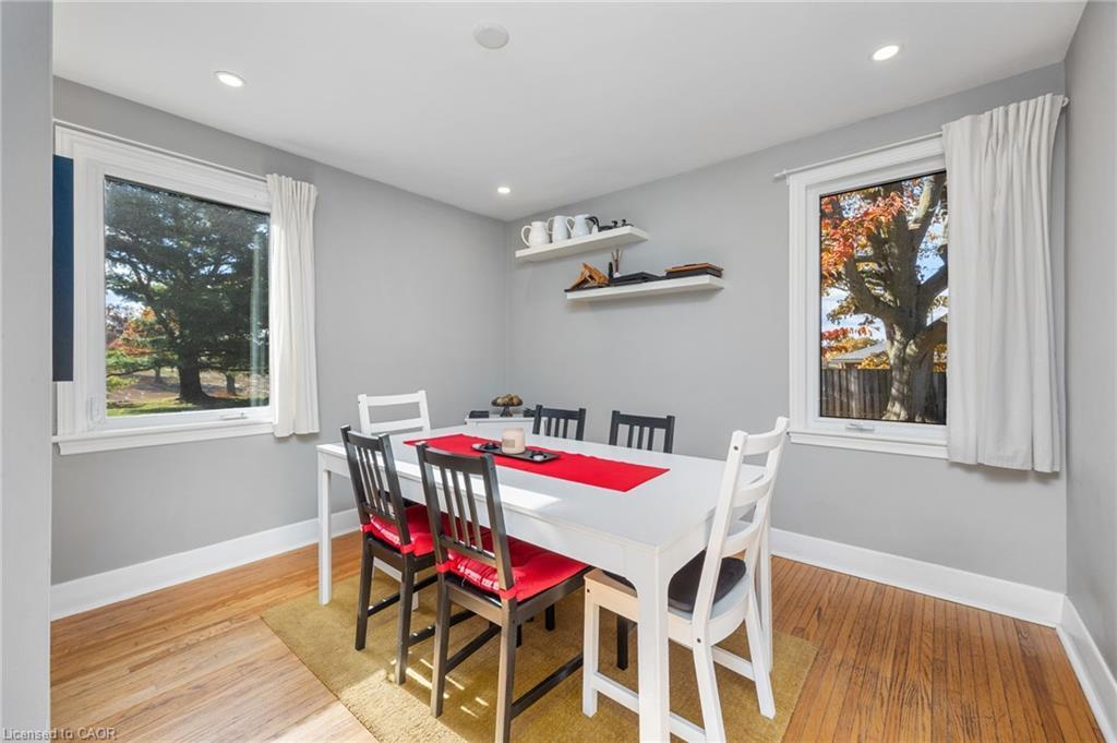 1140 2Nd Concession Concession W, Flamborough, ON - Indoor Photo Showing Dining Room