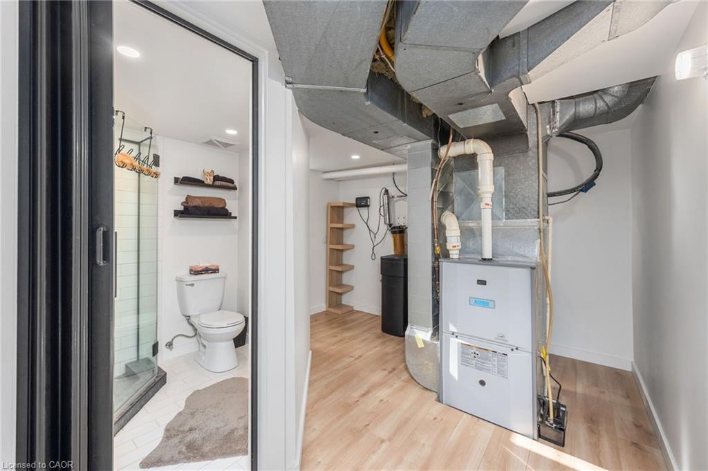 1140 2Nd Concession Concession W, Flamborough, ON - Indoor