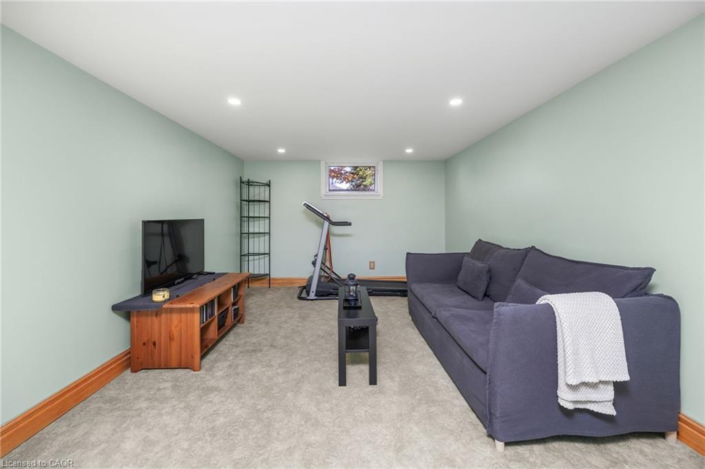 1140 2Nd Concession Concession W, Flamborough, ON - Indoor