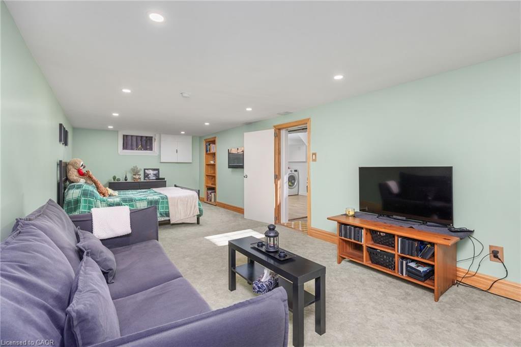 1140 2Nd Concession Concession W, Flamborough, ON - Indoor