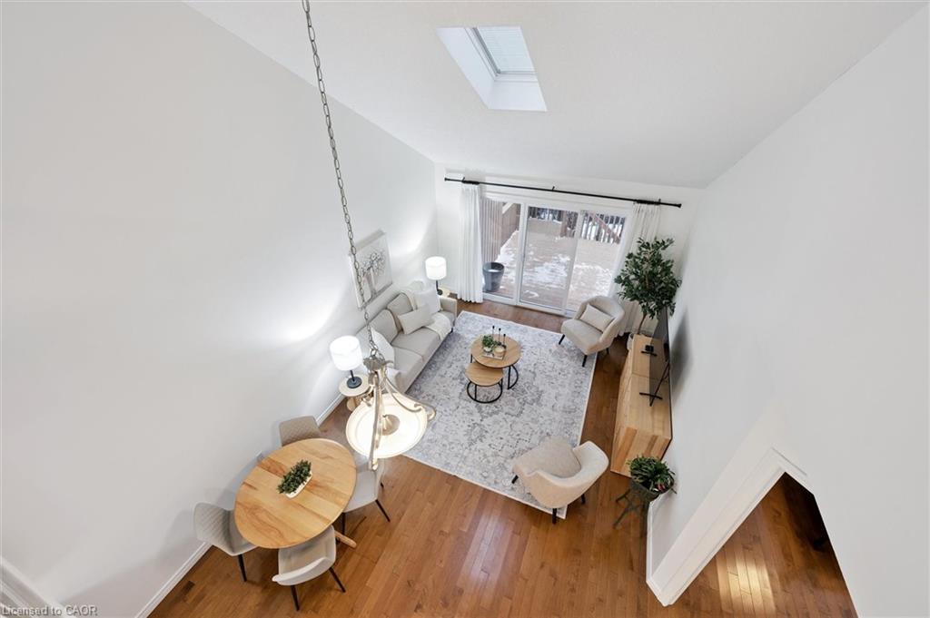 92 Schroder Crescent, Guelph, ON - Indoor Photo Showing Other Room