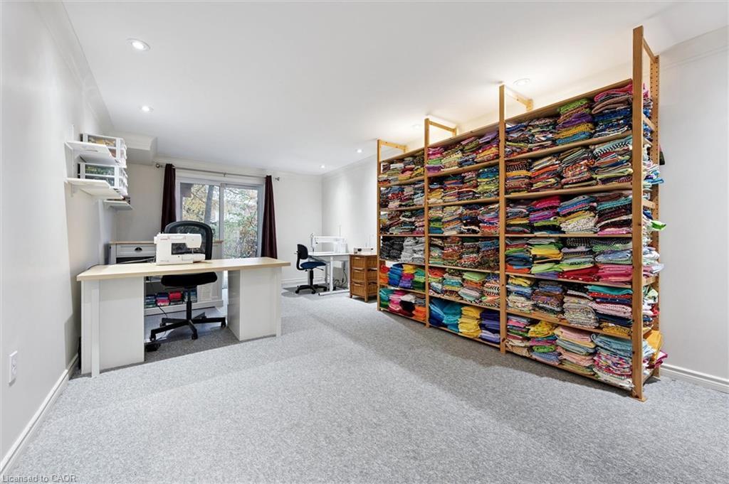 92 Schroder Crescent, Guelph, ON - Indoor Photo Showing Office