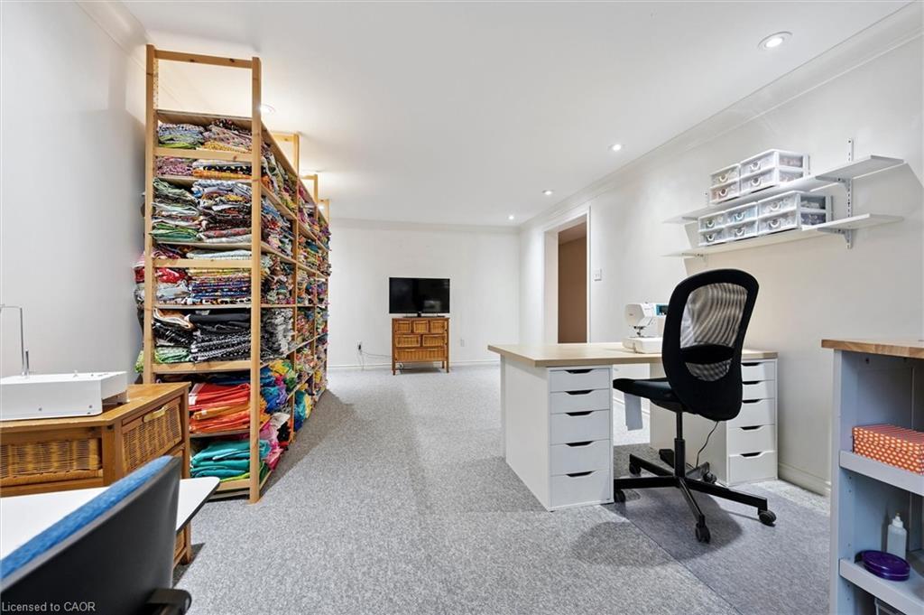 92 Schroder Crescent, Guelph, ON - Indoor Photo Showing Office