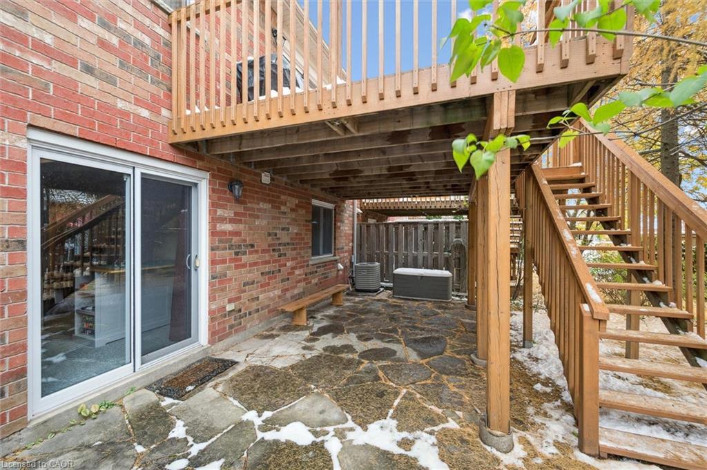 92 Schroder Crescent, Guelph, ON - Outdoor With Deck Patio Veranda With Exterior
