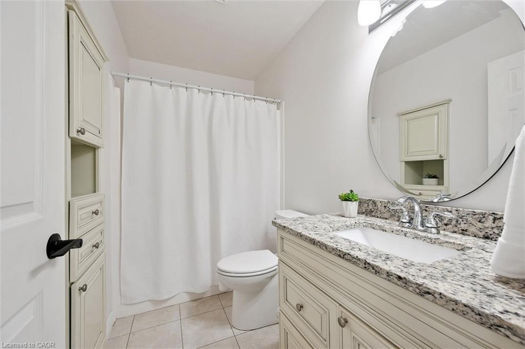 92 Schroder Crescent, Guelph, ON - Indoor Photo Showing Bathroom