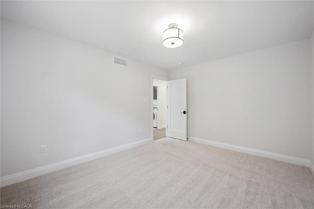 4 Winders Trail, Ingersoll, ON - Indoor Photo Showing Other Room