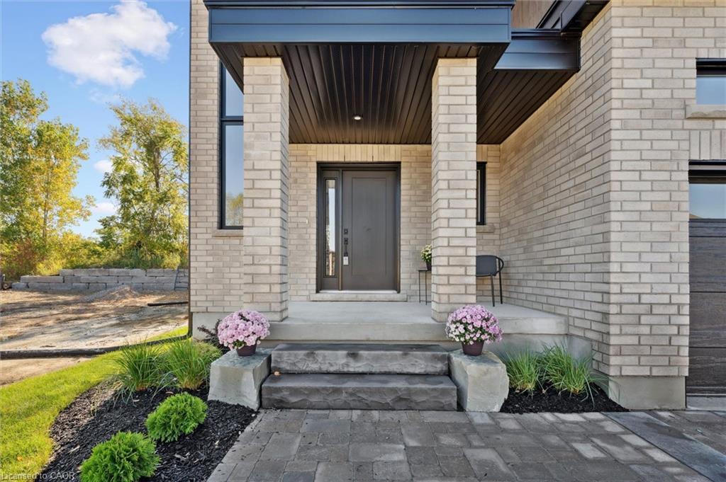 4 Winders Trail, Ingersoll, ON - Outdoor