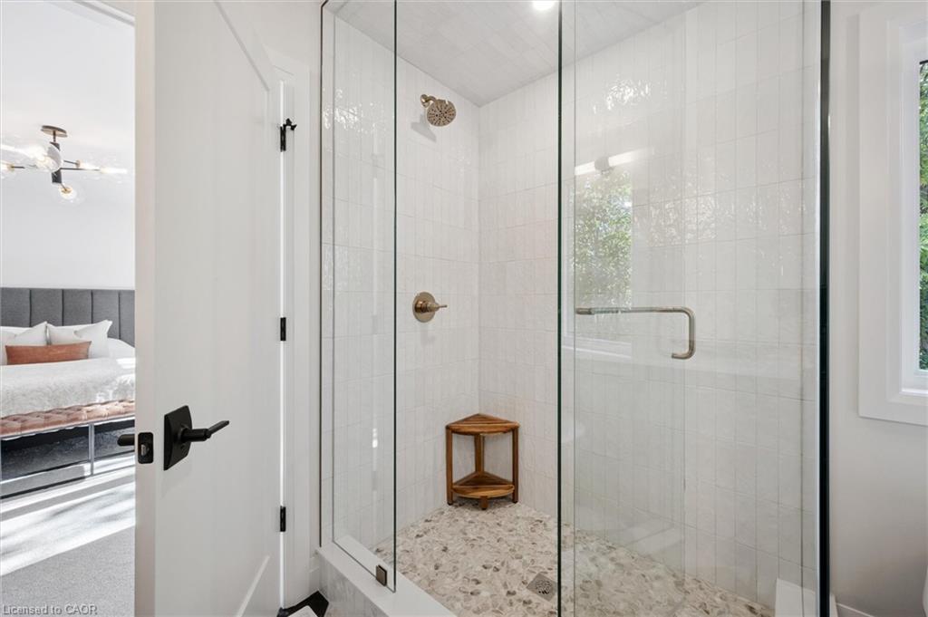 4 Winders Trail, Ingersoll, ON - Indoor Photo Showing Bathroom