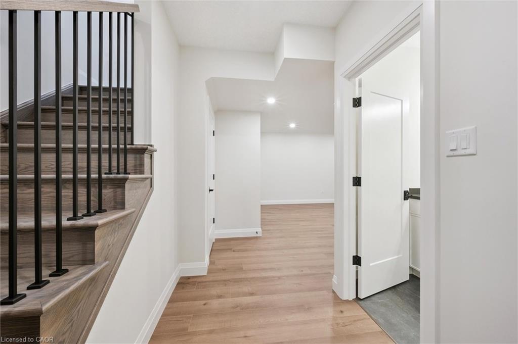 4 Winders Trail, Ingersoll, ON - Indoor Photo Showing Other Room