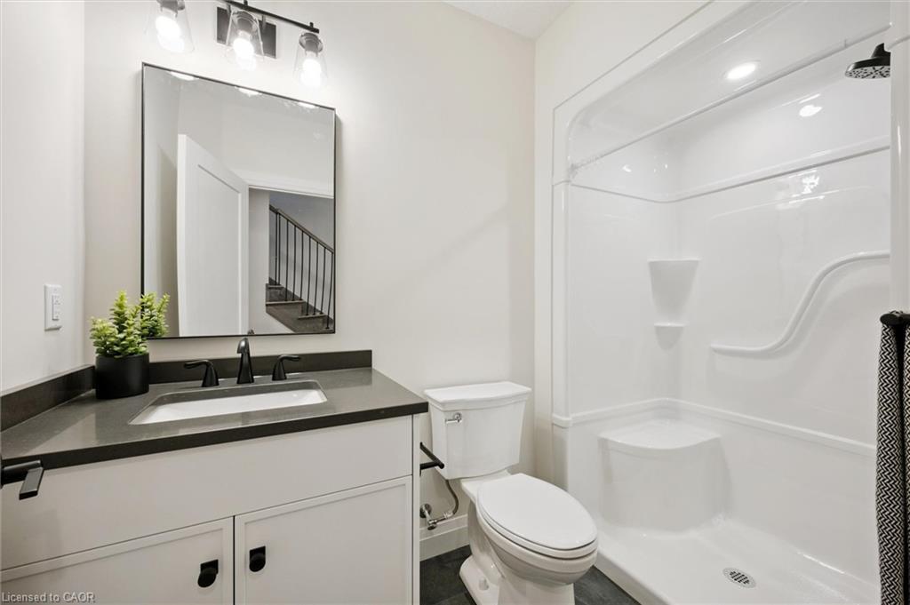 4 Winders Trail, Ingersoll, ON - Indoor Photo Showing Bathroom