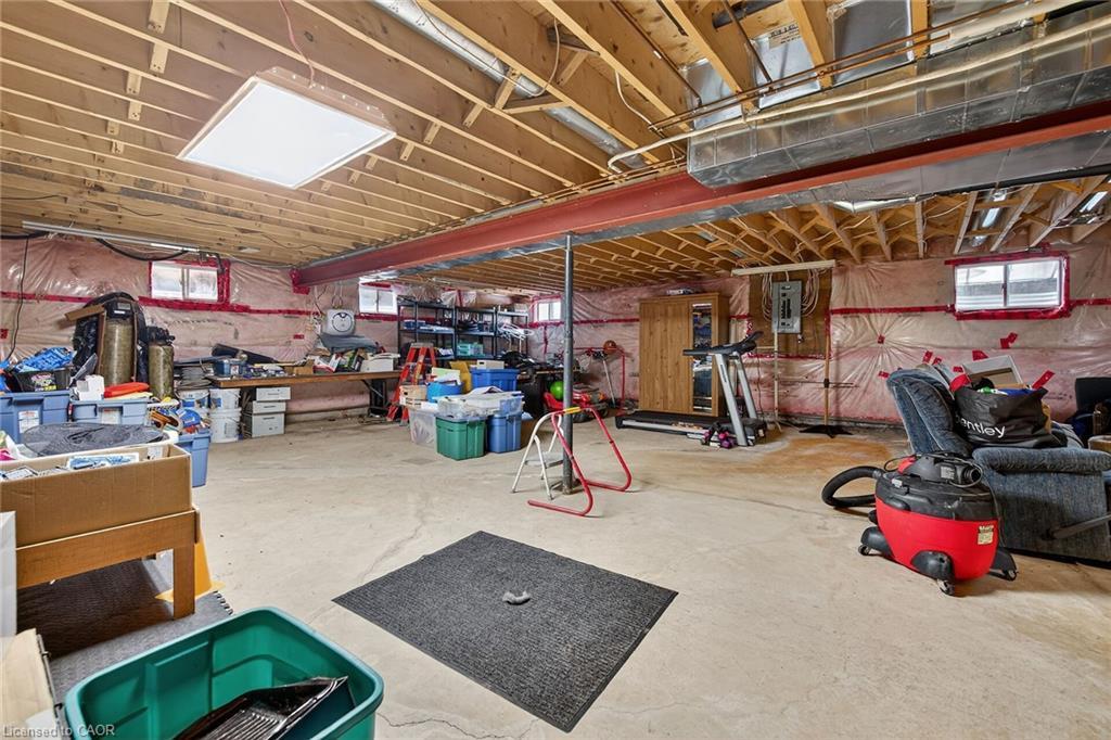 1413 Edgewood Road, Hamilton, ON - Indoor