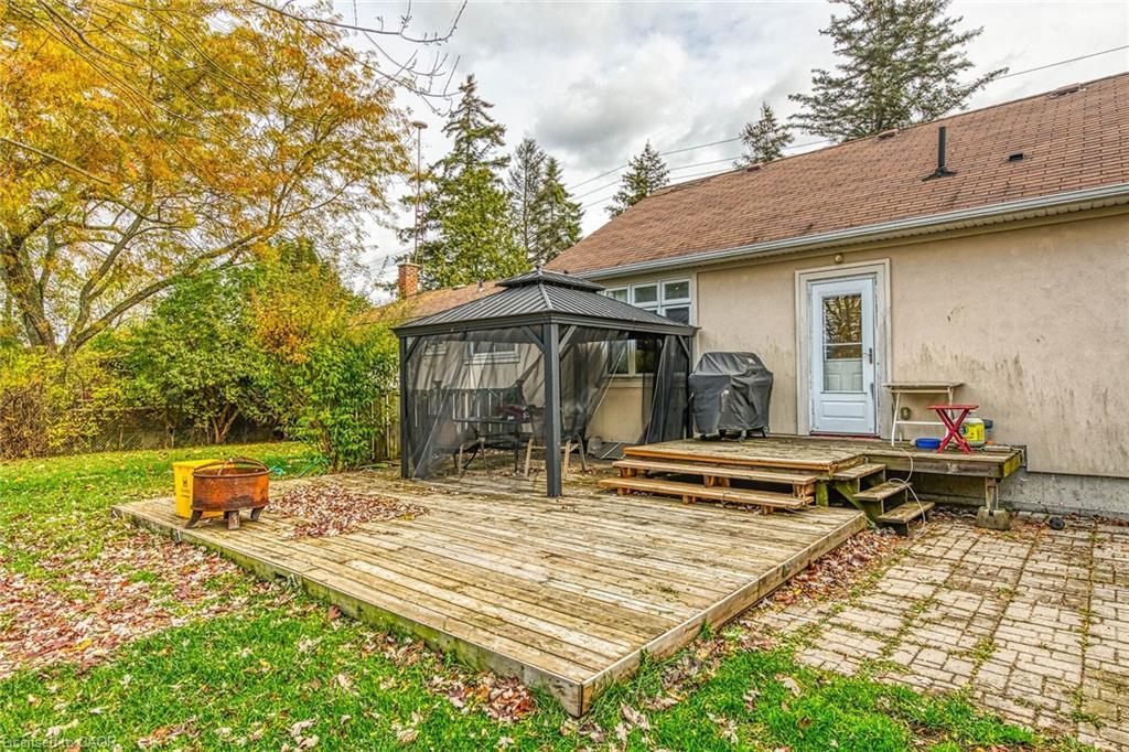 1413 Edgewood Road, Hamilton, ON - Outdoor With Deck Patio Veranda