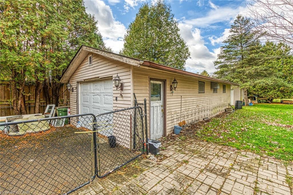 1413 Edgewood Road, Hamilton, ON - Outdoor