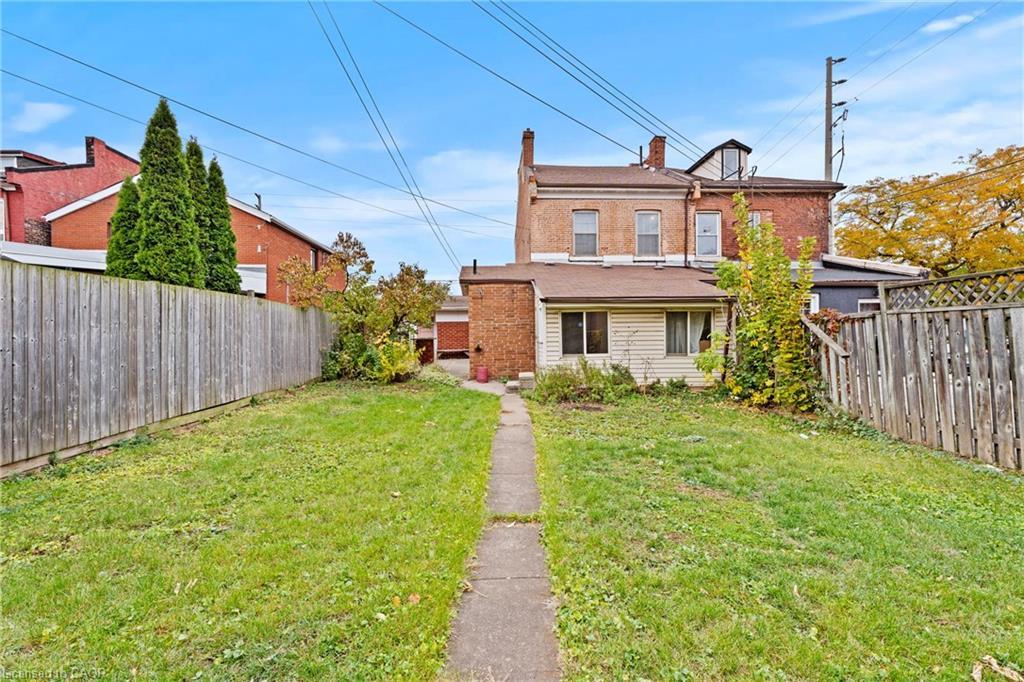 156 Macnab Street N, Hamilton, ON - Outdoor