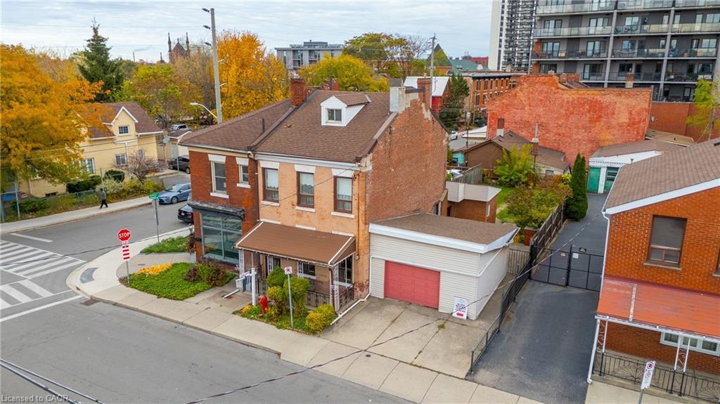 156 Macnab Street N, Hamilton, ON - Outdoor