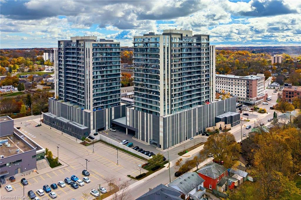 910-15 Glebe Street, Waterloo, ON - Outdoor With View