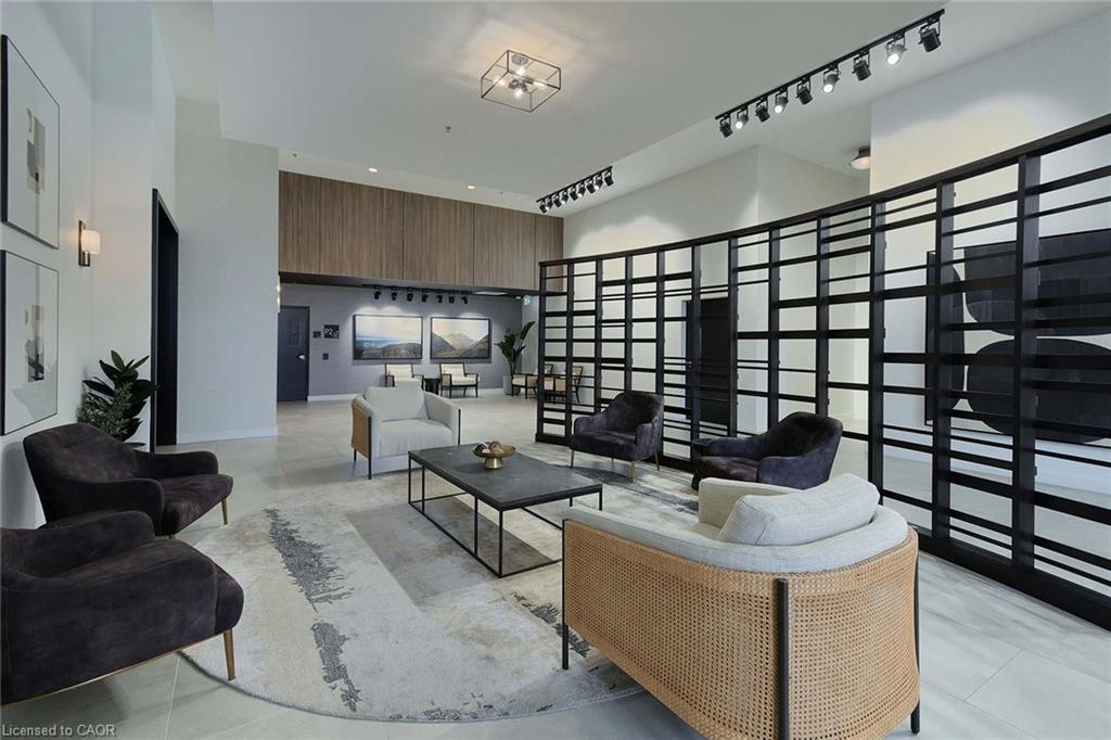 910-15 Glebe Street, Waterloo, ON - Indoor