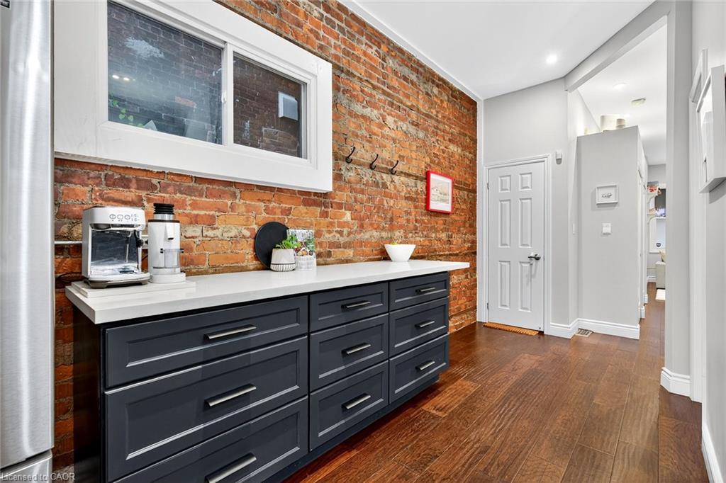 36 Ashley Street, Hamilton, ON - Indoor