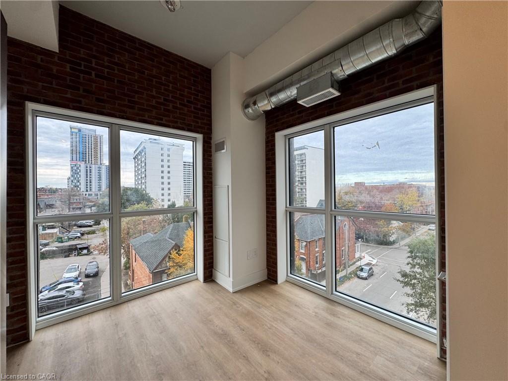 407-206 King Street W, Hamilton, ON - Indoor Photo Showing Other Room