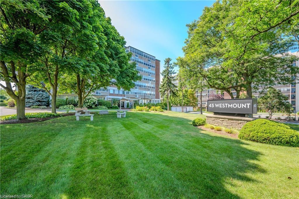 603-45 Westmount Road N, Waterloo, ON - Outdoor