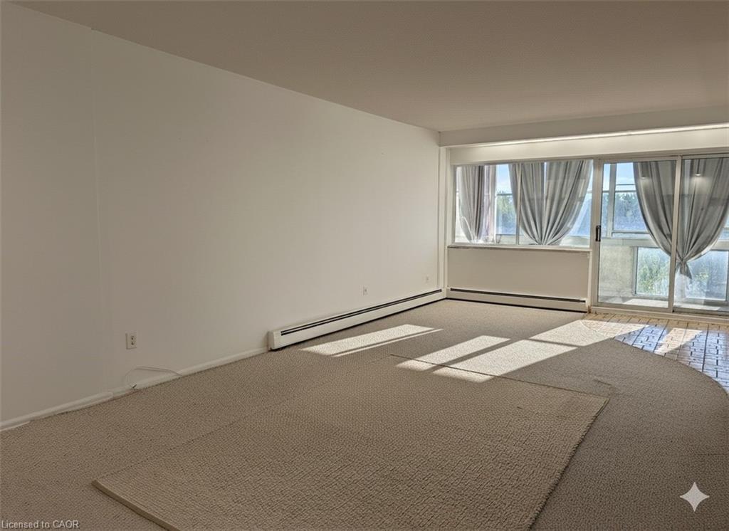 603-45 Westmount Road N, Waterloo, ON - Indoor Photo Showing Other Room