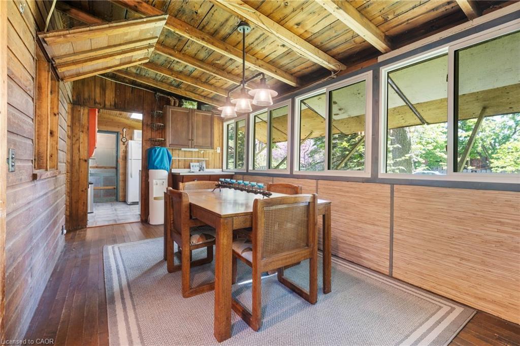 303 Erie Boulevard, Long Point, ON - Indoor Photo Showing Dining Room