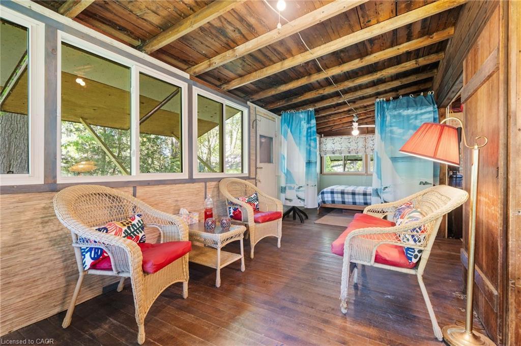 303 Erie Boulevard, Long Point, ON - Photo Showing Other Room