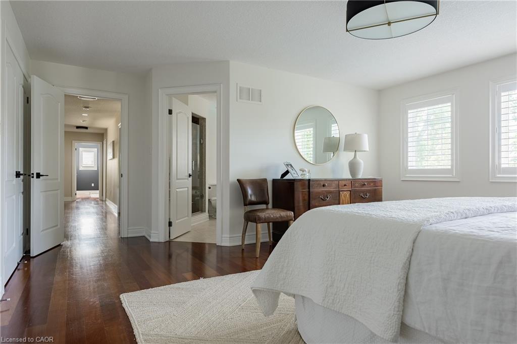 266 Tracina Drive, Oakville, ON - Indoor Photo Showing Bedroom