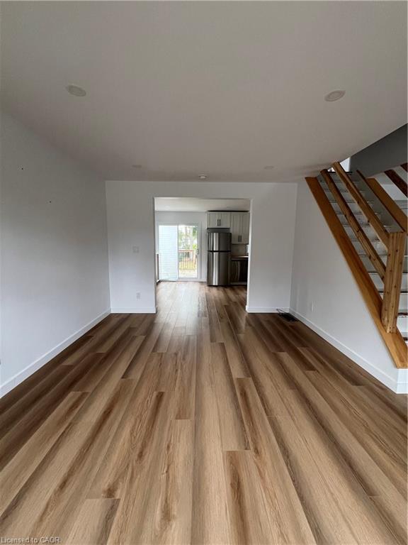 42 Elmwood Avenue, Brantford, ON - Indoor Photo Showing Other Room