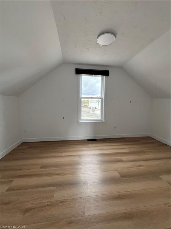 42 Elmwood Avenue, Brantford, ON - Indoor Photo Showing Other Room