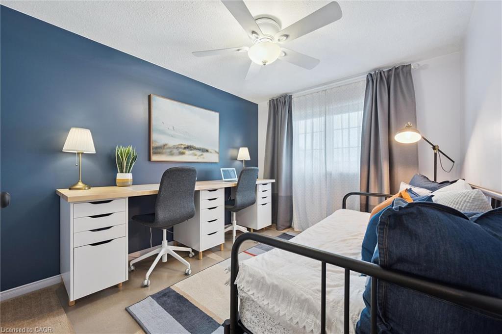 15-42 Fallowfield Drive, Kitchener, ON - Indoor