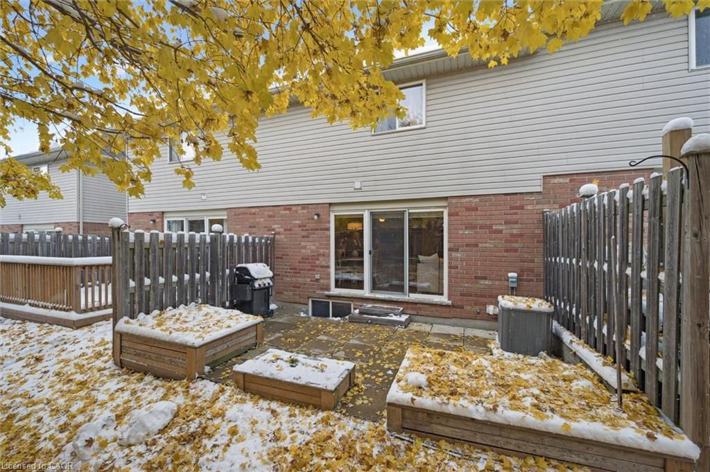 15-42 Fallowfield Drive, Kitchener, ON - Outdoor With Deck Patio Veranda With Exterior