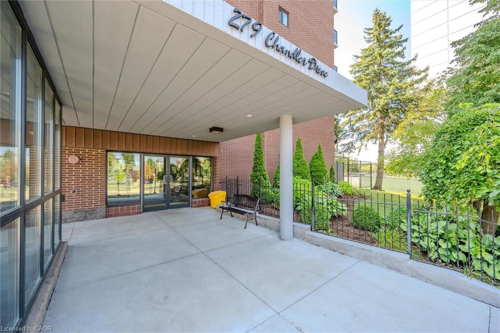 210-279 Chandler Drive, Kitchener, ON - Outdoor With Exterior