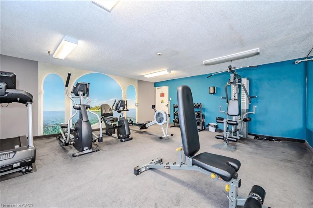 210-279 Chandler Drive, Kitchener, ON - Indoor Photo Showing Gym Room