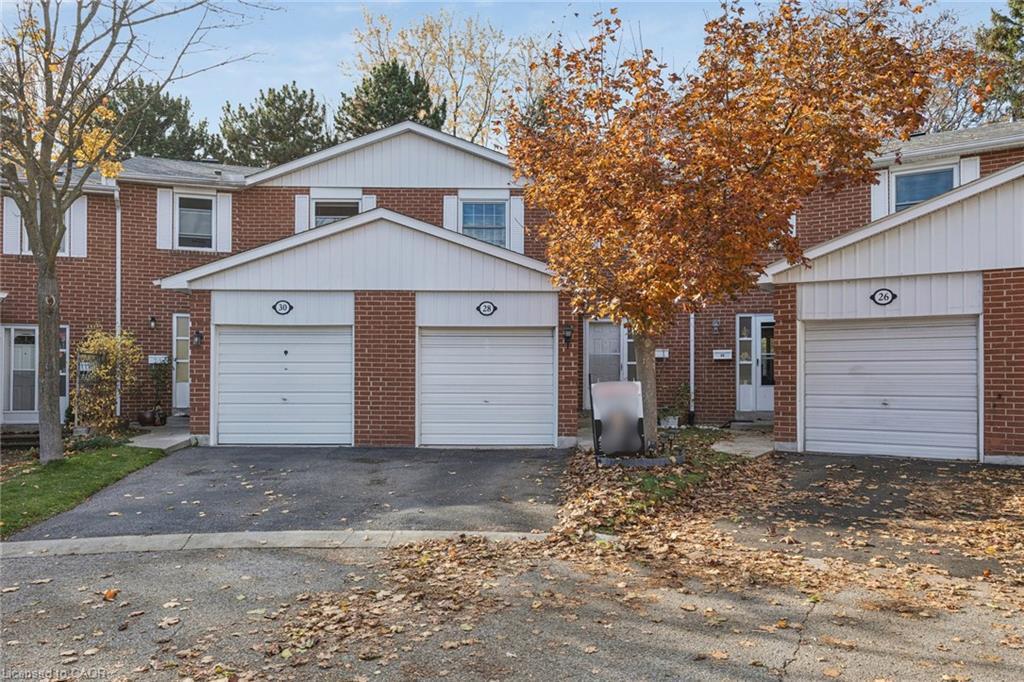 28 Reith Way, Thornhill, ON - Outdoor With Facade