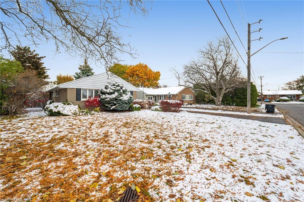 25 Sora Drive, Mississauga, ON - Outdoor