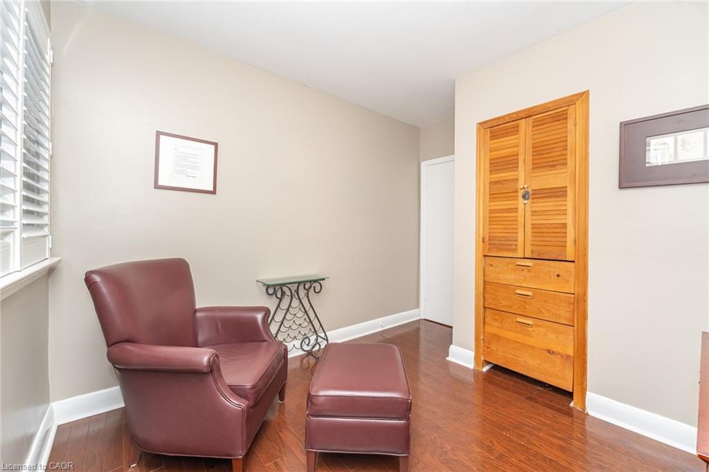 25 Sora Drive, Mississauga, ON - Indoor