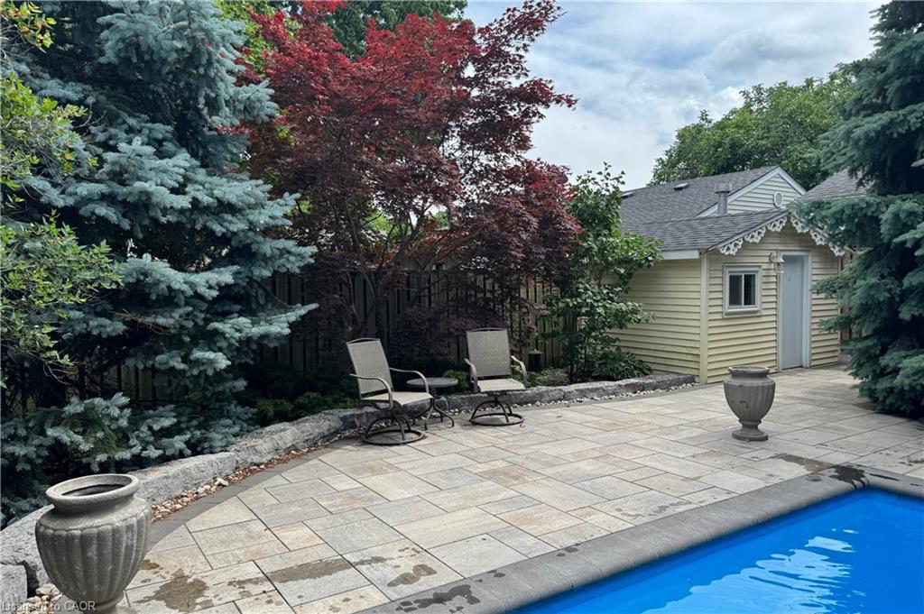 25 Sora Drive, Mississauga, ON - Outdoor With In Ground Pool