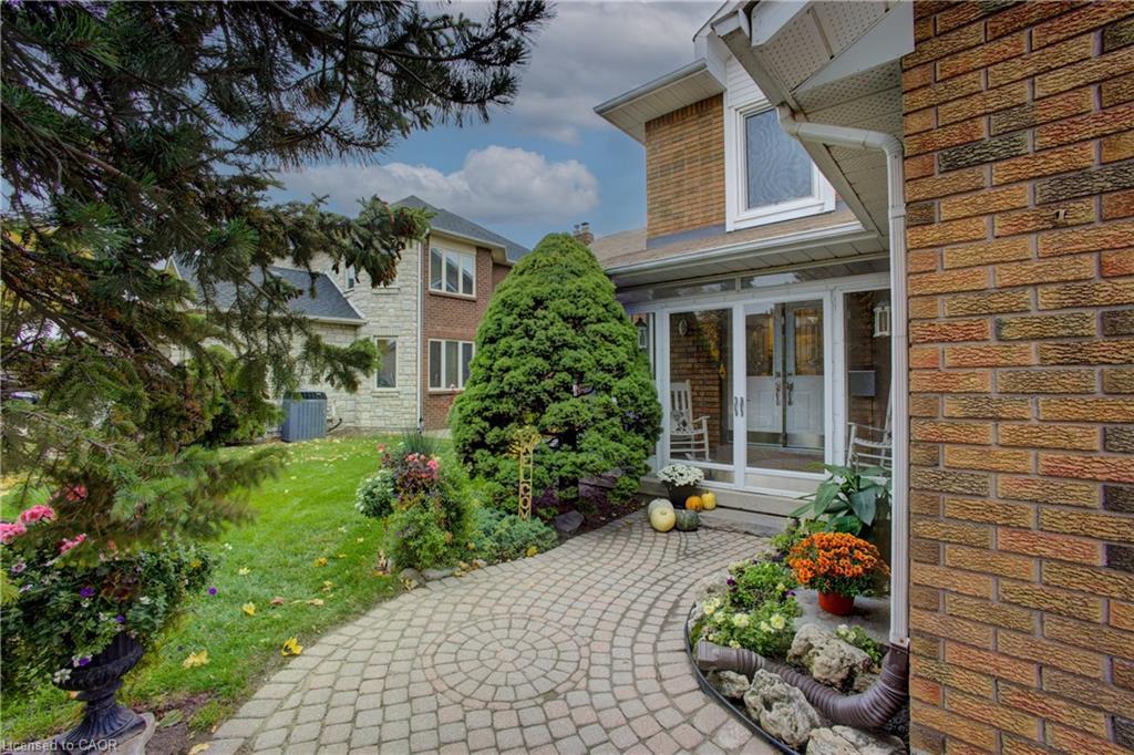 109 Professor'S Lake Parkway, Brampton, ON - Outdoor