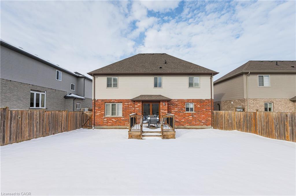 854 Springbank Avenue N, Woodstock, ON - Outdoor With Exterior