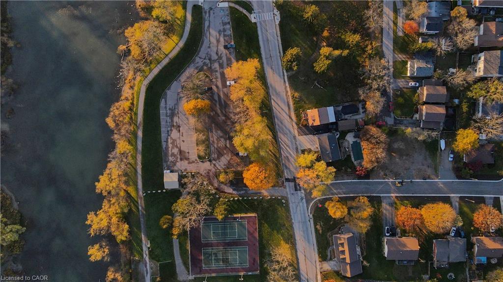 31 Inverness Street, Caledonia, ON