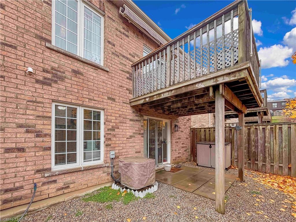 15-566 Southridge Drive, Hamilton, ON - Outdoor With Exterior