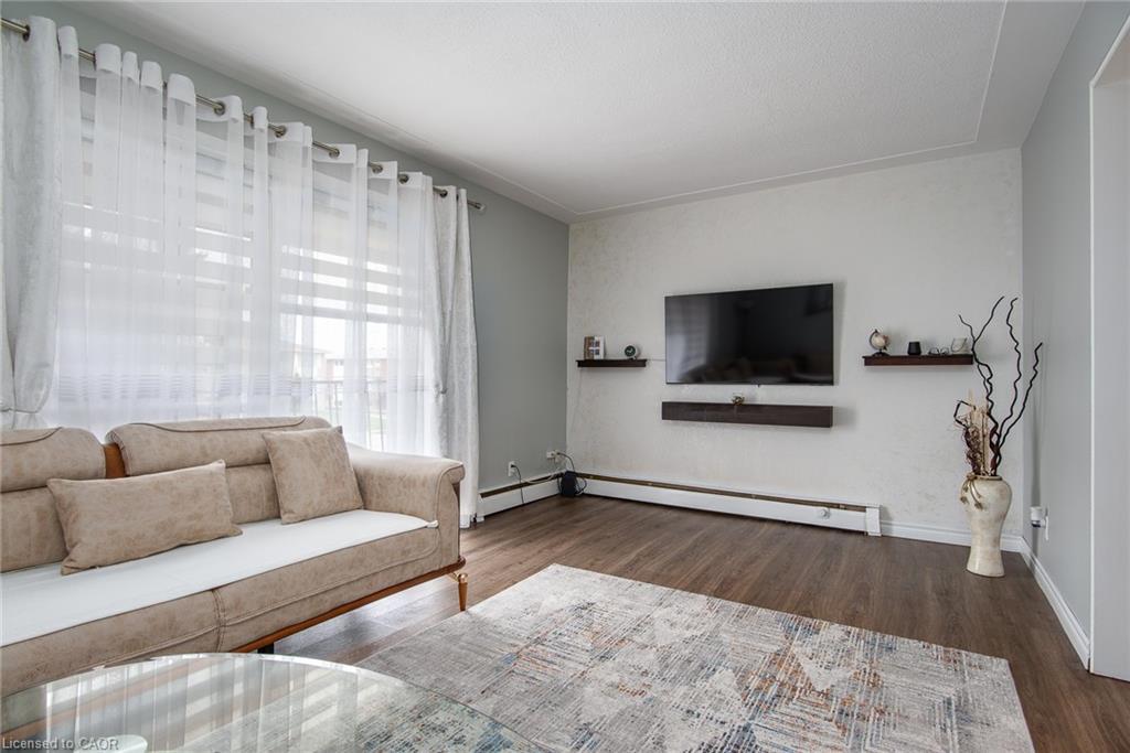 39 Secord Avenue, Kitchener, ON