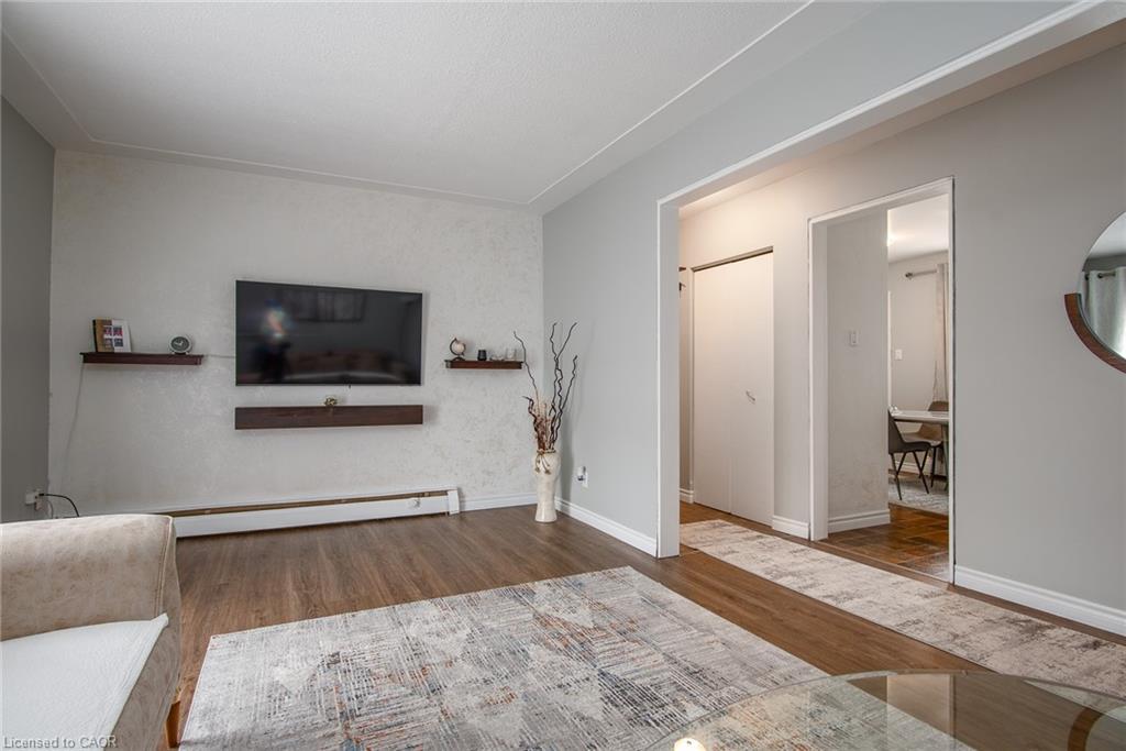 39 Secord Avenue, Kitchener, ON