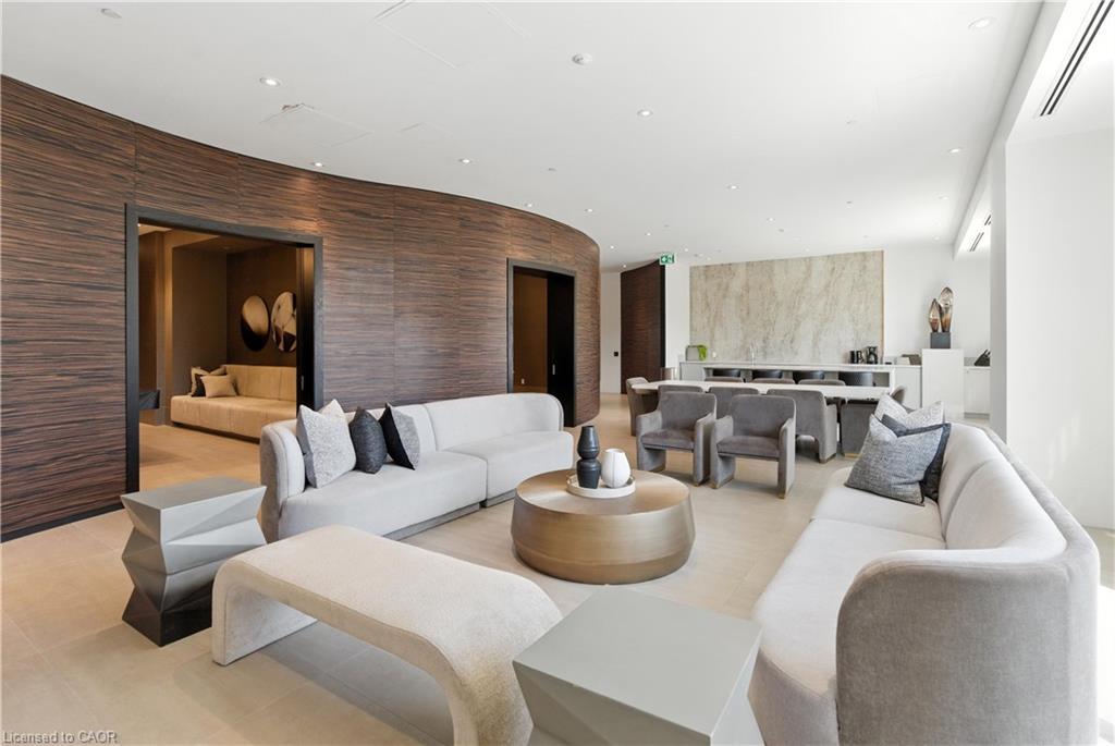 1604-2007 James Street, Burlington, ON - Indoor Photo Showing Other Room