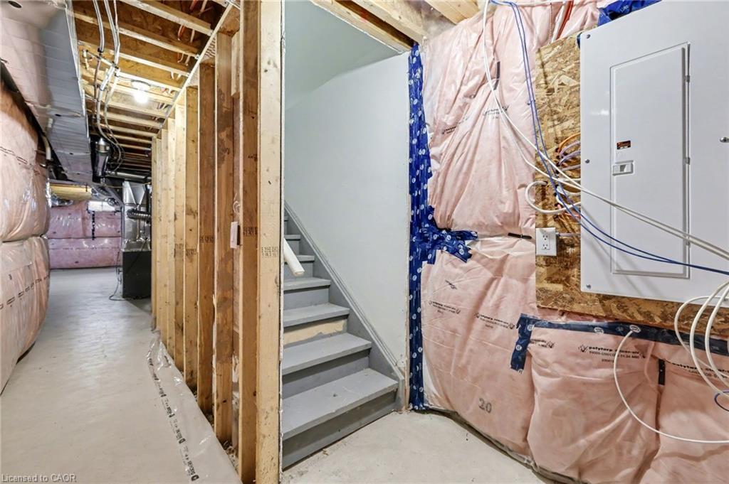 9 Prince Philip Boulevard, Ayr, ON - Indoor