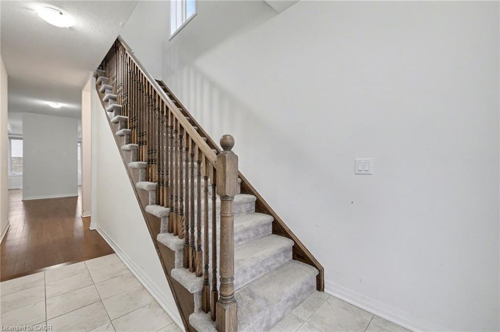 9 Prince Philip Boulevard, Ayr, ON - Indoor Photo Showing Other Room