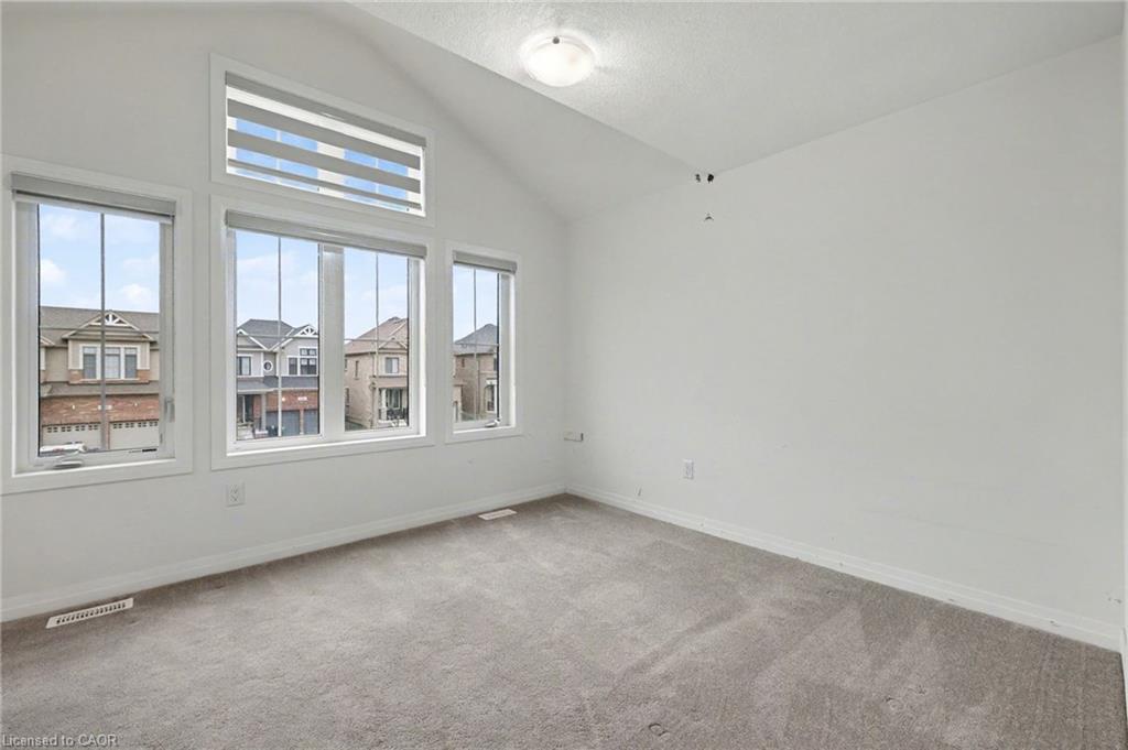 9 Prince Philip Boulevard, Ayr, ON - Indoor Photo Showing Other Room